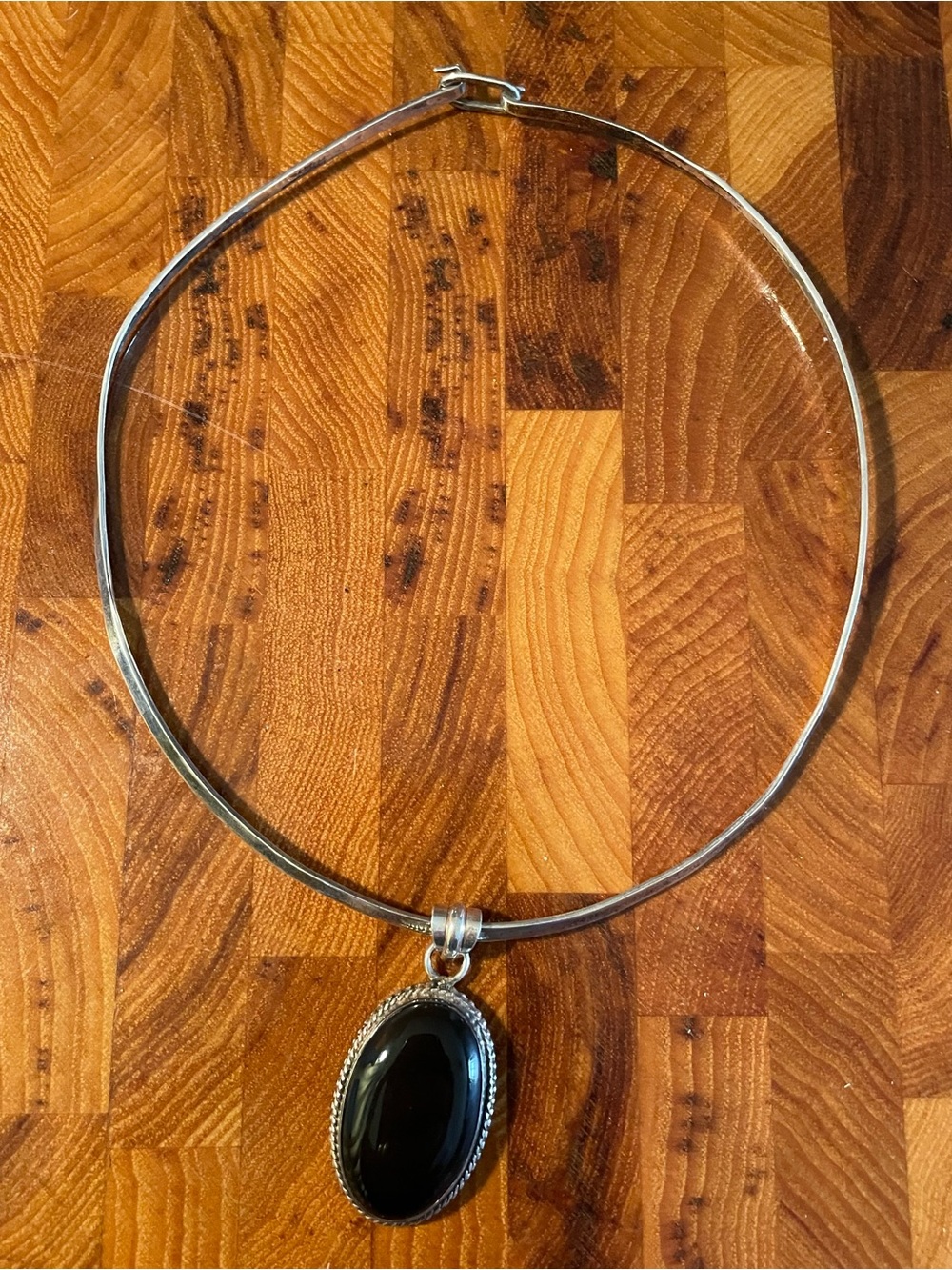 Taxco Mexico Sterling Silver 925 Black Onyx Pendant Torque Wire Choker Necklace